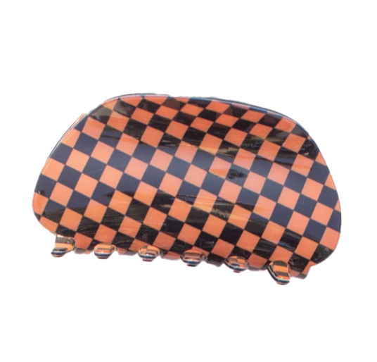 Checkered hair claw