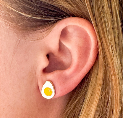 Egg Enamel studs